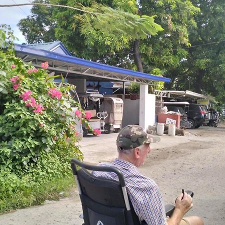 Angeles City Guesthouse Exterior foto